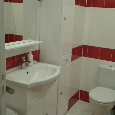 Blanchette Apartment *